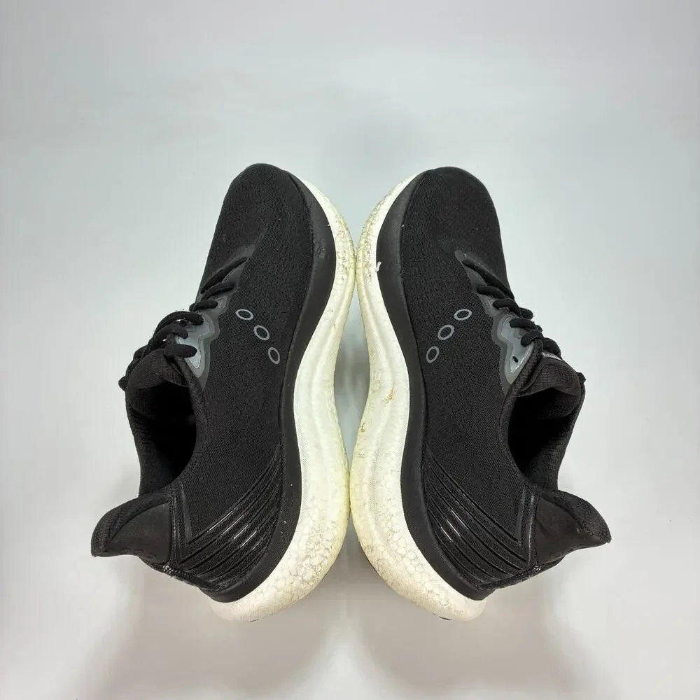 Saucony Triumph 20 Black White Athletic Running Shoes S21023-200 Men's Size 12